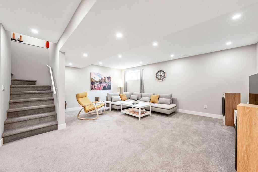 MLS® A2254302 - 88 Sundown Manor  in Sunset Ridge Cochrane, Residential
