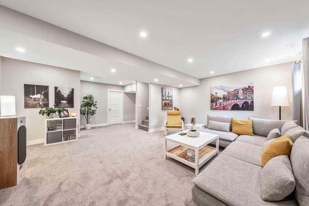 MLS® A2254302 - 88 Sundown Manor  in Sunset Ridge Cochrane, Residential
