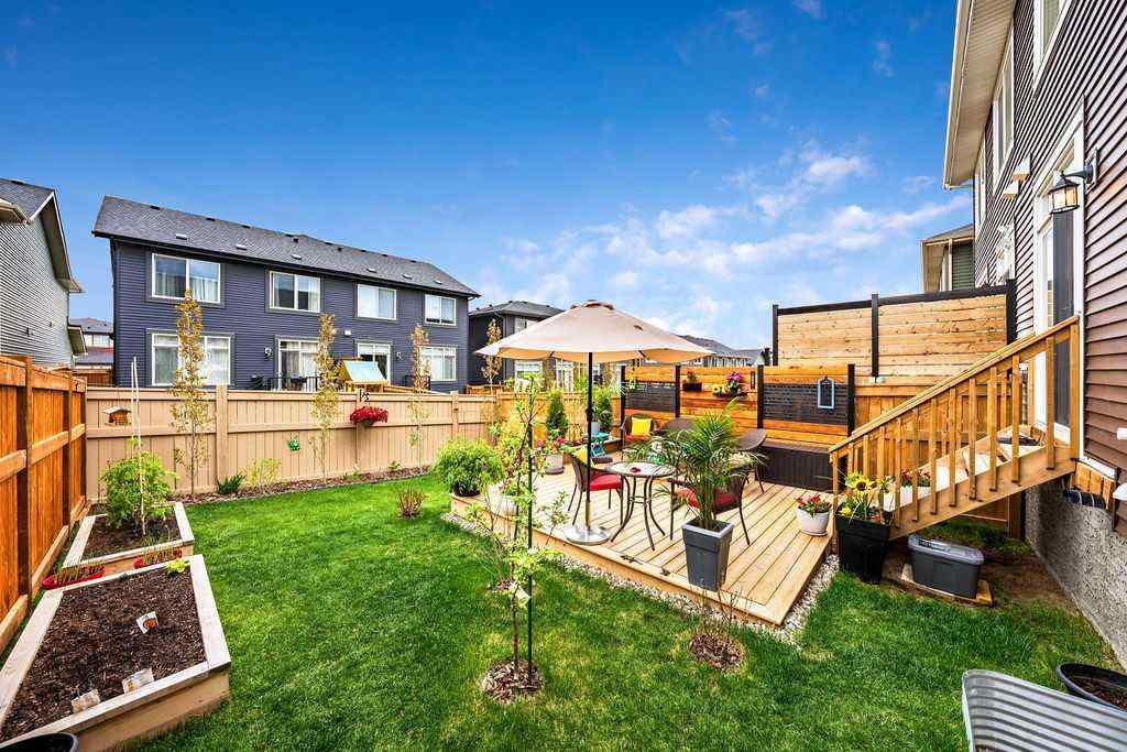 MLS® A2254302 - 88 Sundown Manor  in Sunset Ridge Cochrane, Residential
