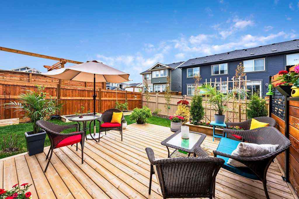 MLS® A2254302 - 88 Sundown Manor  in Sunset Ridge Cochrane, Residential