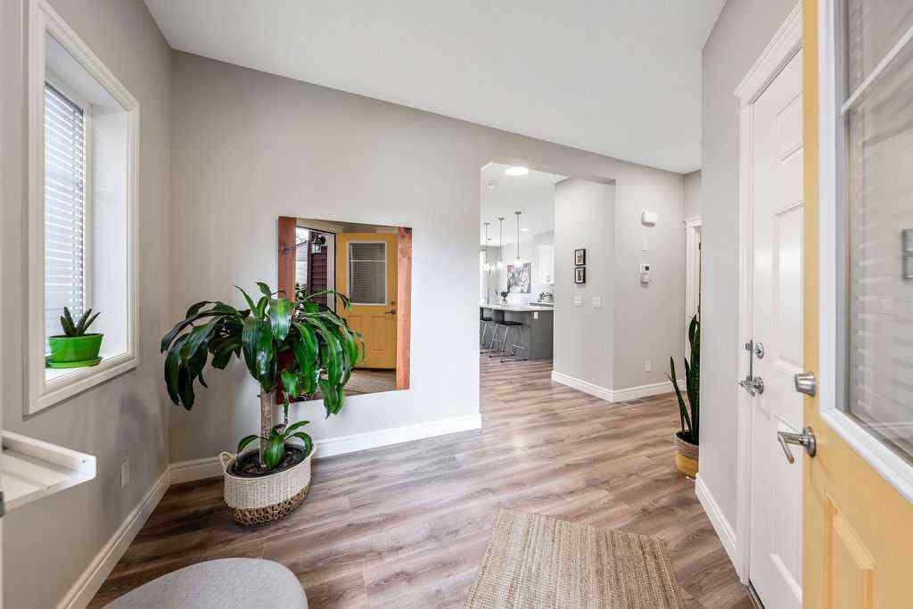 MLS® A2254302 - 88 Sundown Manor  in Sunset Ridge Cochrane, Residential