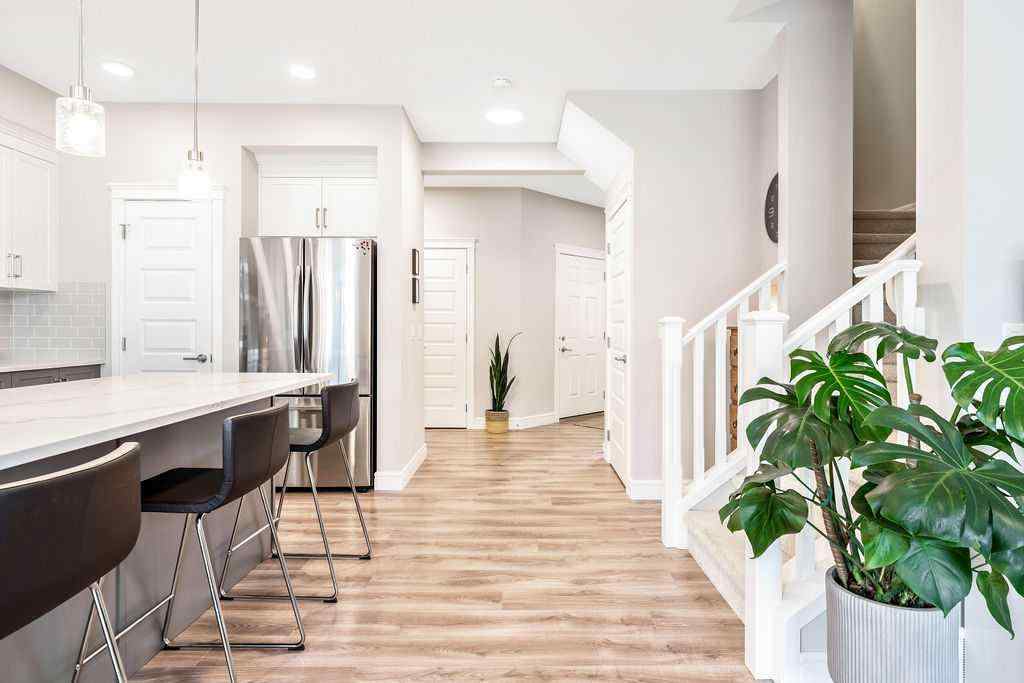 MLS® A2254302 - 88 Sundown Manor  in Sunset Ridge Cochrane, Residential
