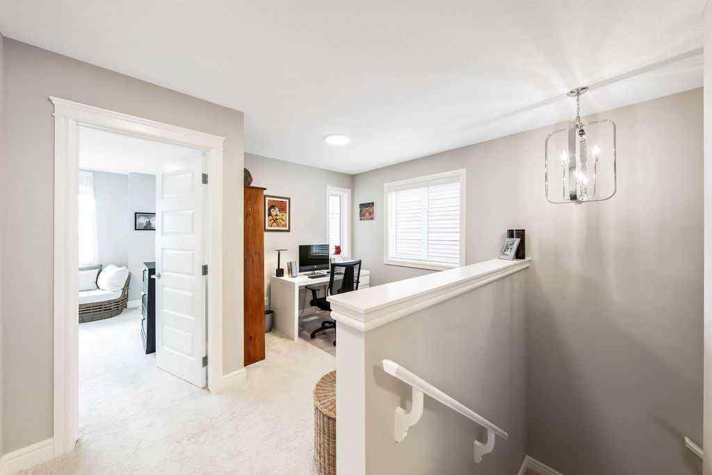 MLS® A2254302 - 88 Sundown Manor  in Sunset Ridge Cochrane, Residential