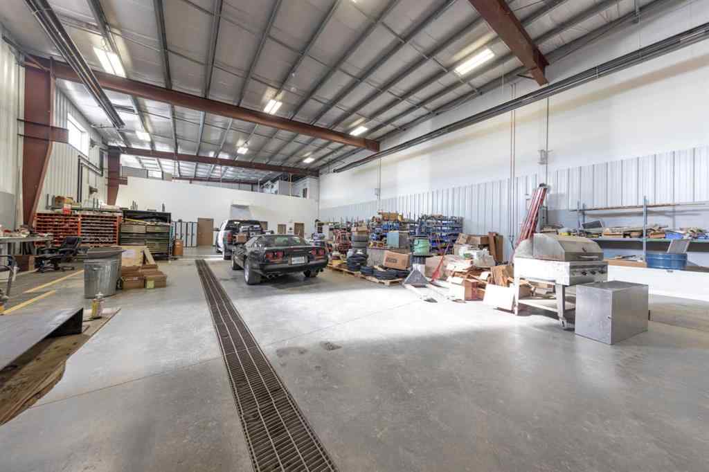 MLS® A2254306 - 7156 56 Street  in Hill Industrial Lloydminster, Commercial