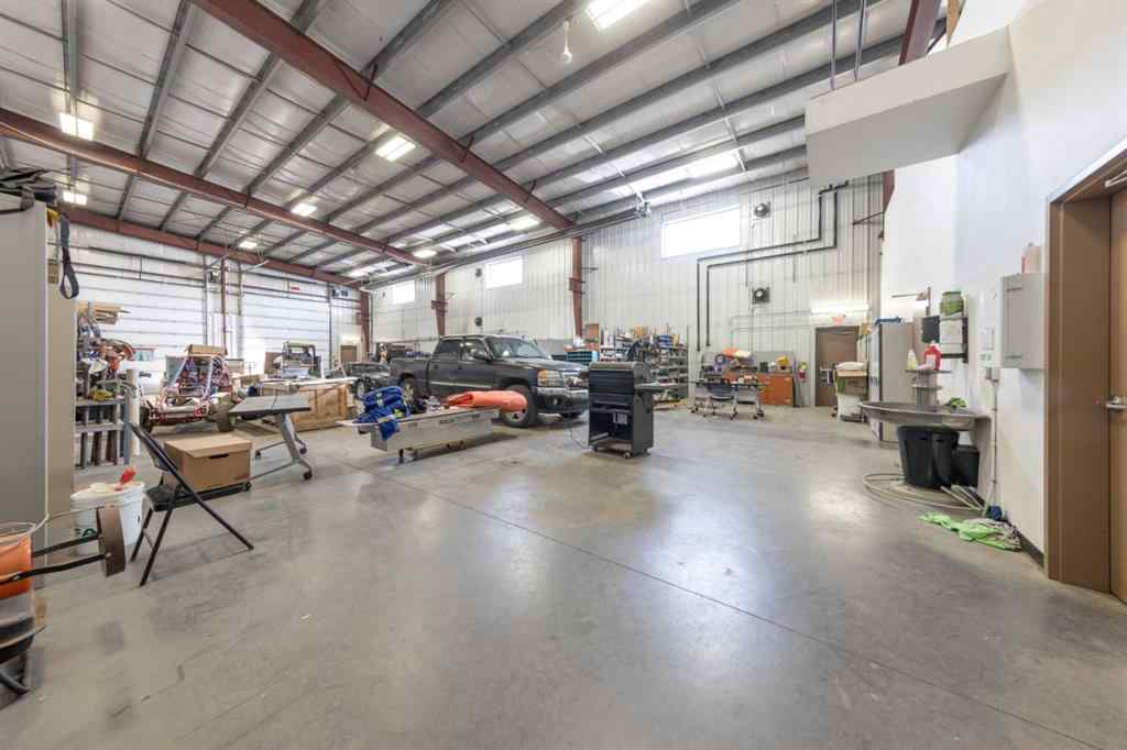 MLS® A2254306 - 7156 56 Street  in Hill Industrial Lloydminster, Commercial