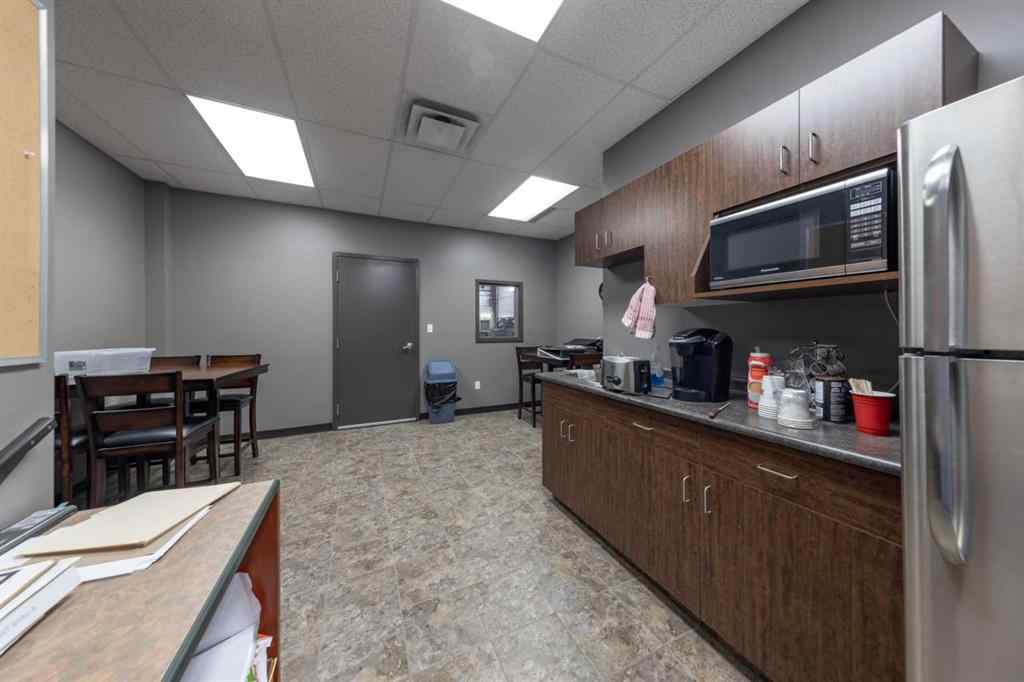 MLS® A2254306 - 7156 56 Street  in Hill Industrial Lloydminster, Commercial