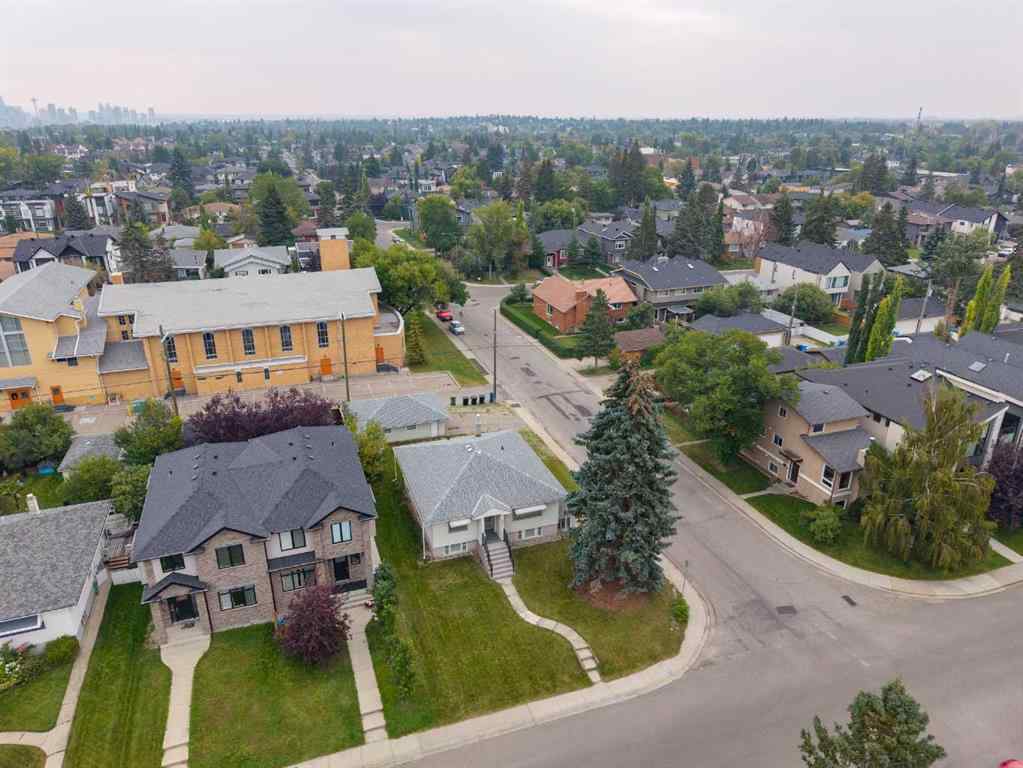 MLS® A2254308 - 2240 35 Street SW in Killarney/Glengarry Calgary, Residential