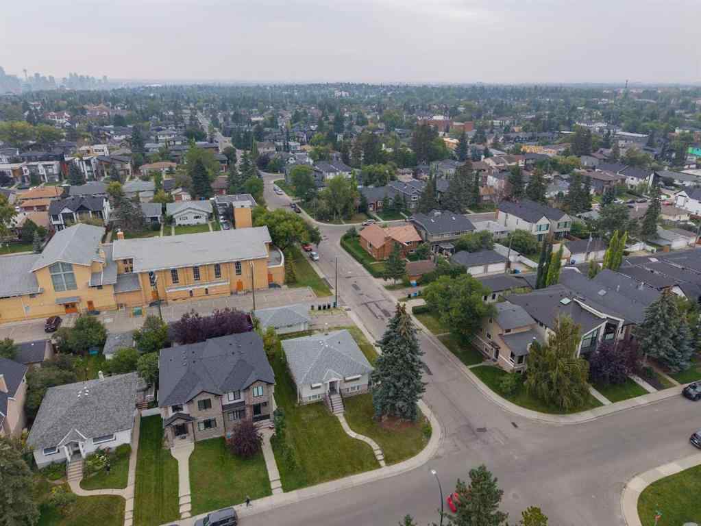 MLS® A2254308 - 2240 35 Street SW in Killarney/Glengarry Calgary, Residential