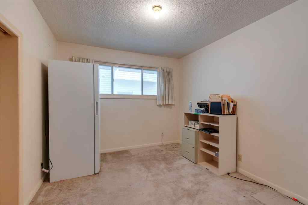 MLS® A2254308 - 2240 35 Street SW in Killarney/Glengarry Calgary, Residential