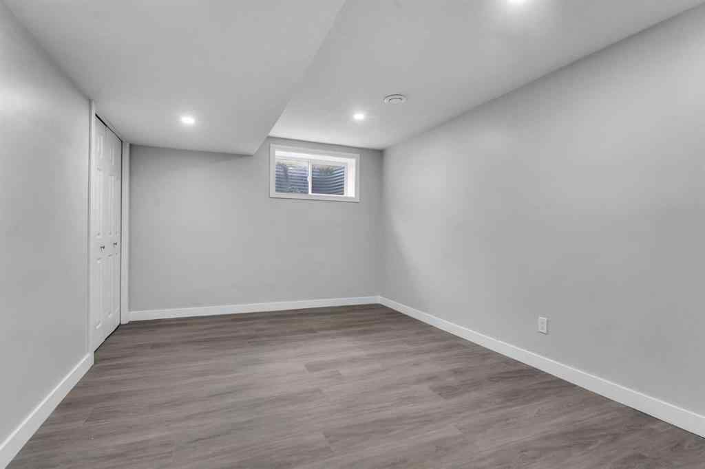 MLS® A2254309 - 380 Falton Drive NE in Falconridge Calgary, Residential