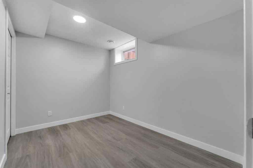 MLS® A2254309 - 380 Falton Drive NE in Falconridge Calgary, Residential
