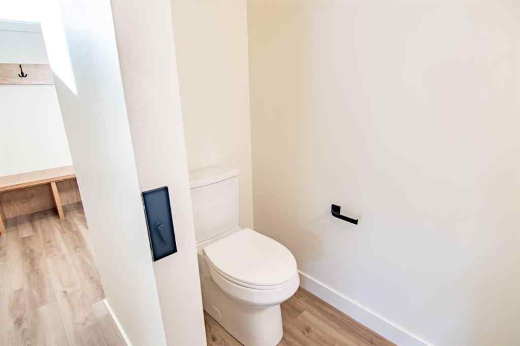 MLS® A2254310 - 202 Livingston Close  in Laredo Red Deer, Residential