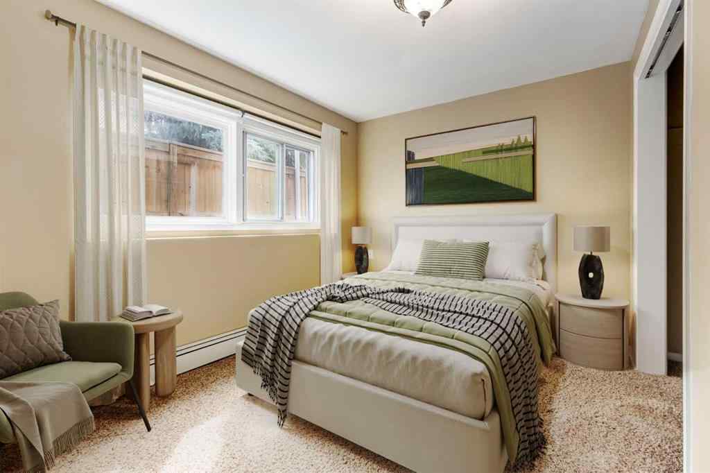 MLS® A2254311 - 911 80 Avenue SW in Chinook Park Calgary, Residential