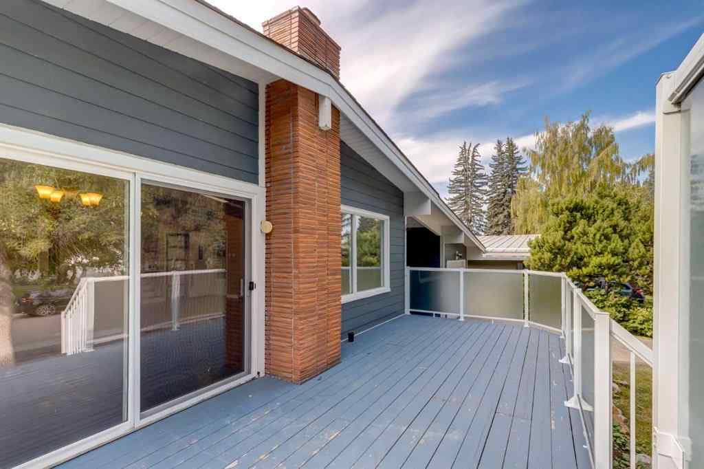 MLS® A2254311 - 911 80 Avenue SW in Chinook Park Calgary, Residential