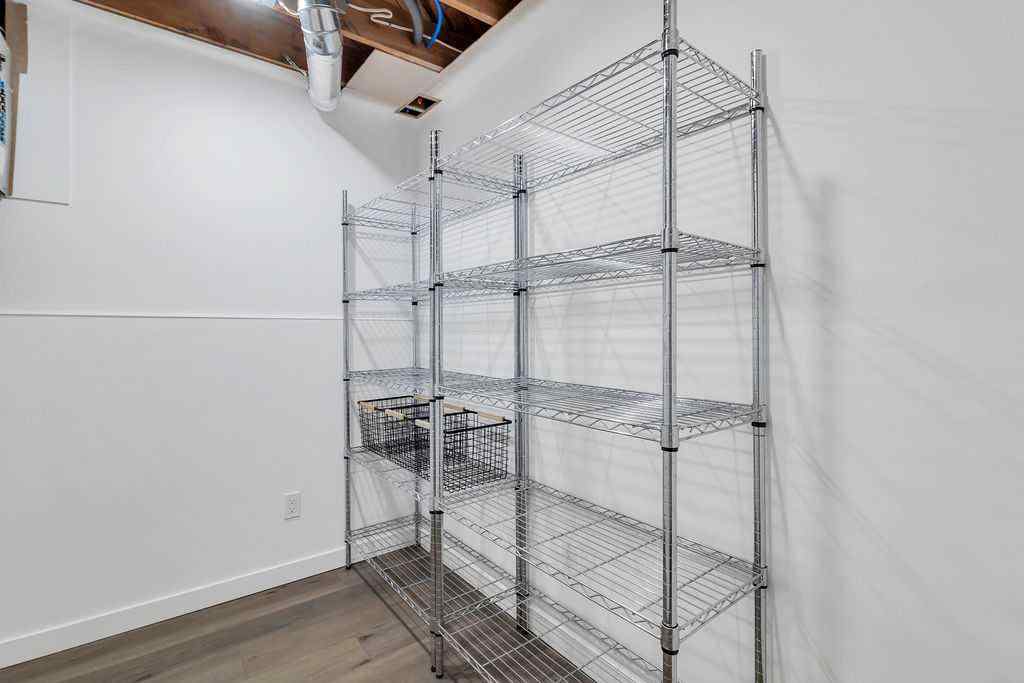 MLS® A2254312 - 212 Cedarille Green SW in Cedarbrae Calgary, Residential