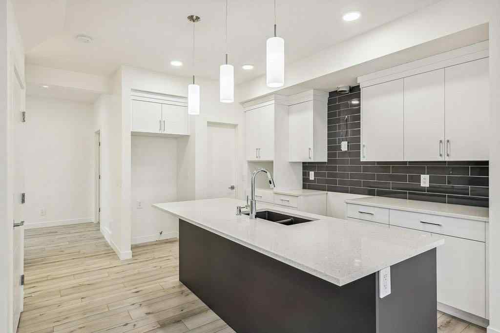 MLS® A2254315 - 39 Legacy Glen Heights SE in Legacy Calgary, Residential