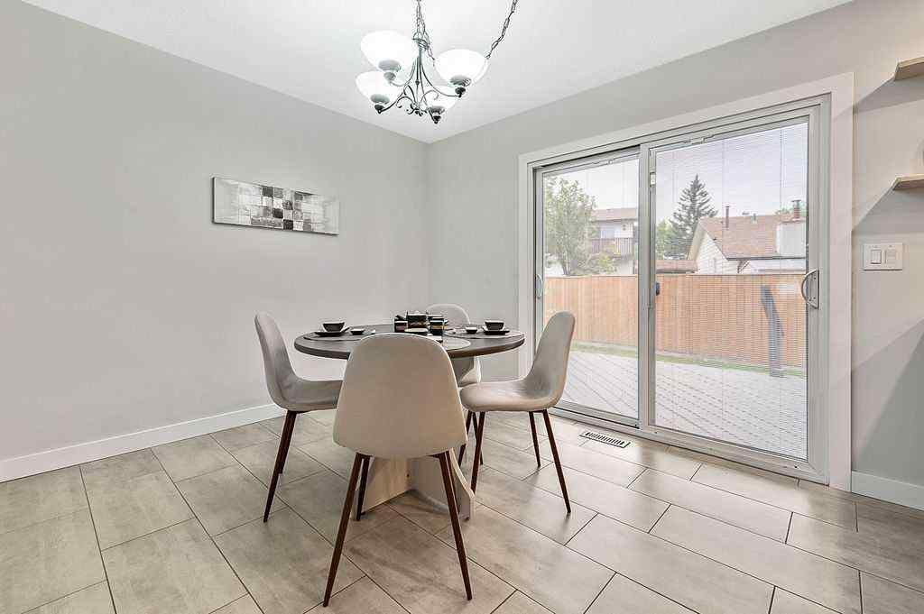 MLS® A2254317 - 31 Castlebrook Road NE in Castleridge Calgary, Residential