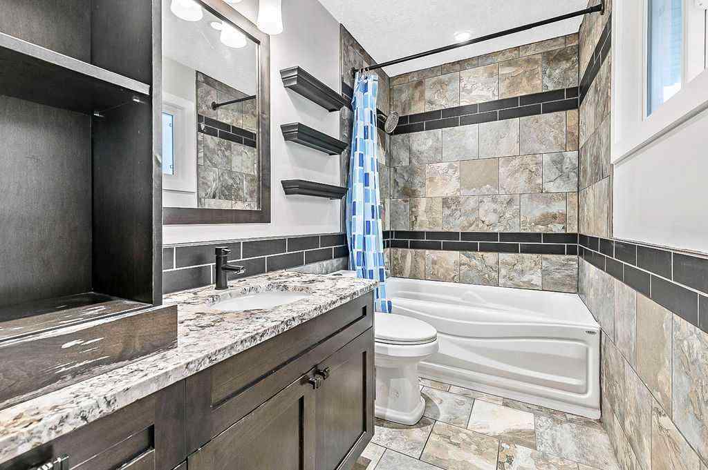 MLS® A2254317 - 31 Castlebrook Road NE in Castleridge Calgary, Residential