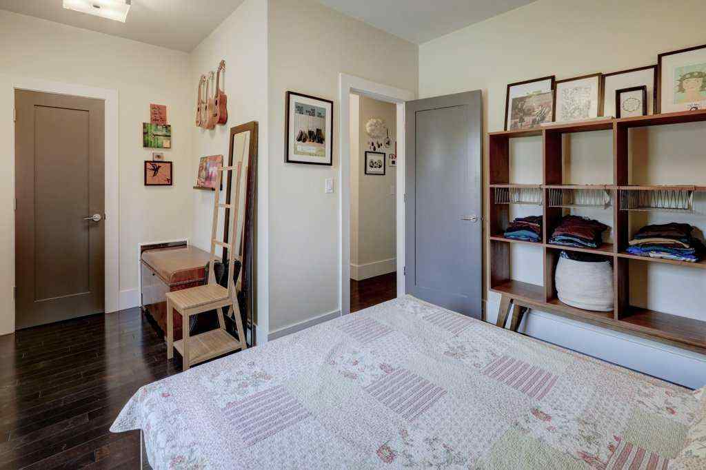 MLS® A2254319 - 1728 13 Avenue SW in Sunalta Calgary, Residential