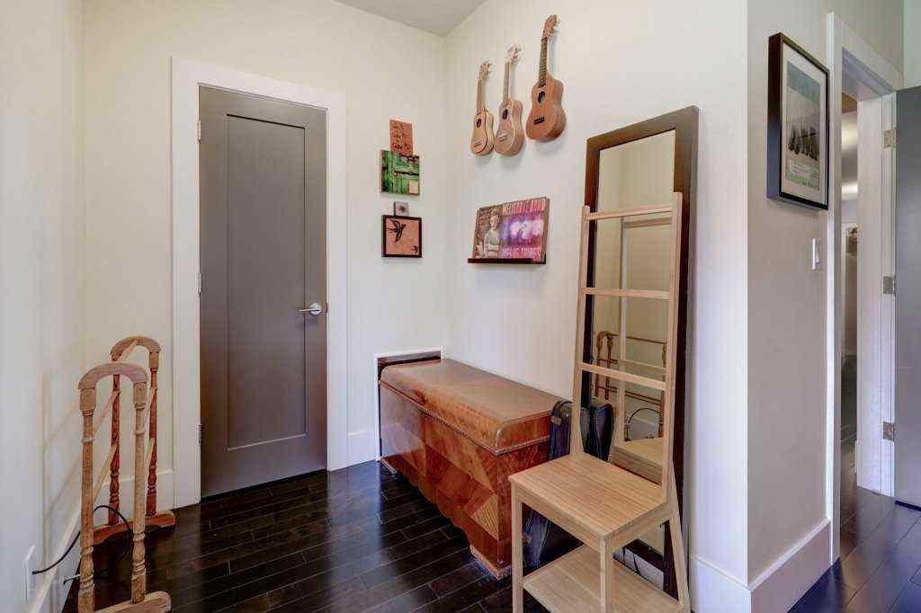 MLS® A2254319 - 1728 13 Avenue SW in Sunalta Calgary, Residential