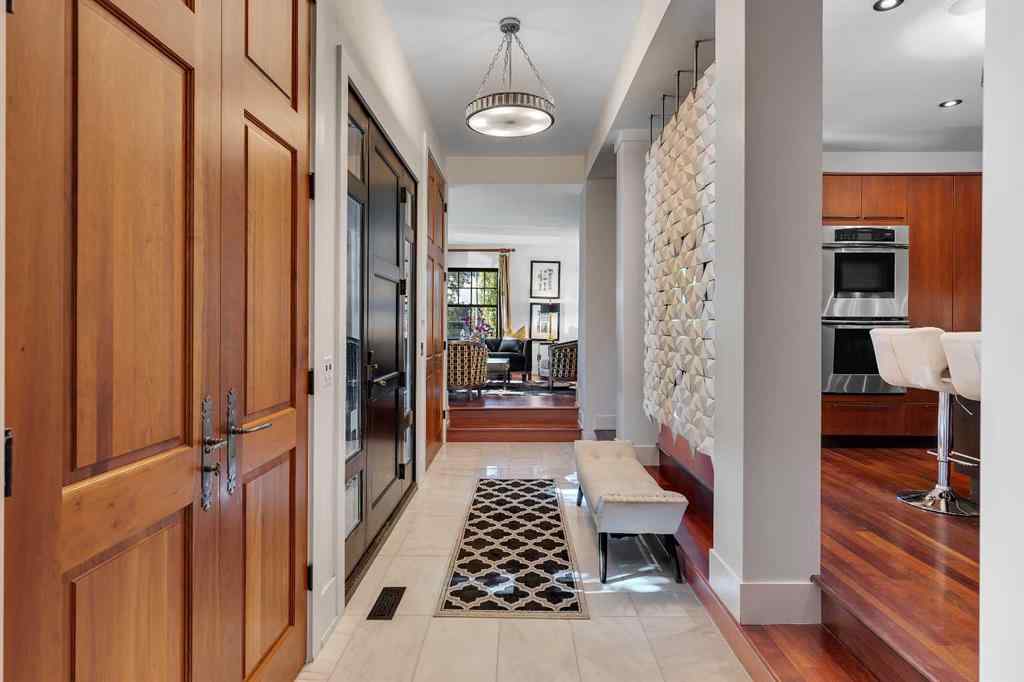 MLS® A2254323 - 239 37 Avenue SW in Elbow Park Calgary, Residential