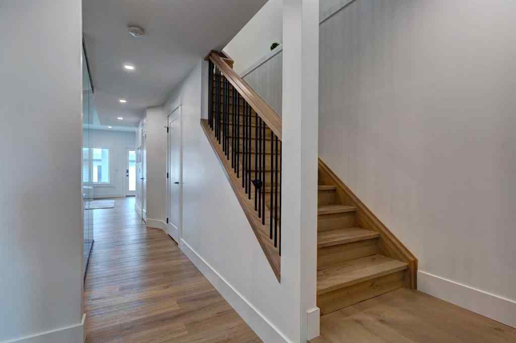 MLS® A2254324 - 2420 30 Avenue SW in Richmond Calgary, Residential