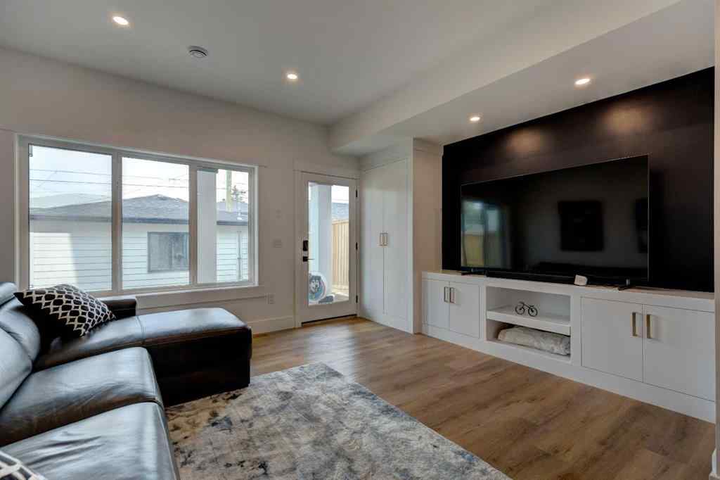 MLS® A2254324 - 2420 30 Avenue SW in Richmond Calgary, Residential