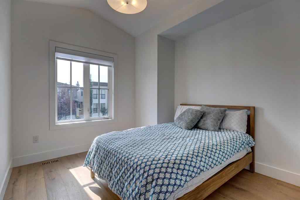 MLS® A2254324 - 2420 30 Avenue SW in Richmond Calgary, Residential