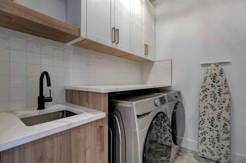 MLS® A2254324 - 2420 30 Avenue SW in Richmond Calgary, Residential