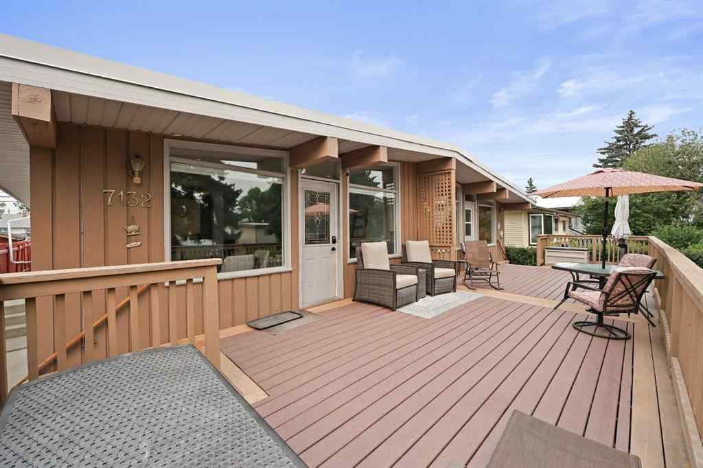 MLS® A2254325 - 7132 & 7130 35 Avenue NW in Bowness Calgary, Residential