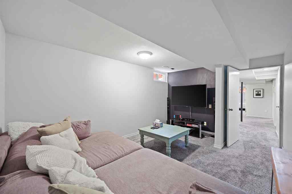 MLS® A2254325 - 7132 & 7130 35 Avenue NW in Bowness Calgary, Residential