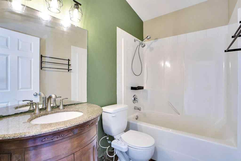 MLS® A2254327 - 1230 1 Avenue NW in Midland Drumheller, Residential