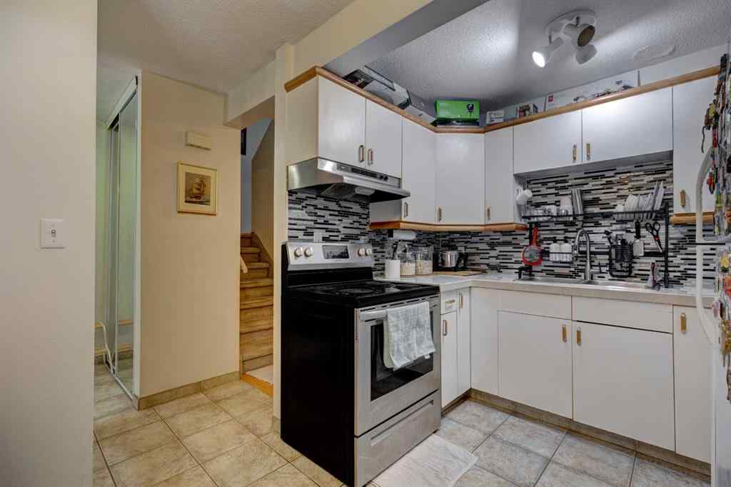 MLS® A2254329 - Unit #30 219 90 Avenue SE in Acadia Calgary, Residential