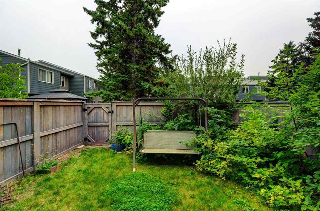 MLS® A2254329 - Unit #30 219 90 Avenue SE in Acadia Calgary, Residential