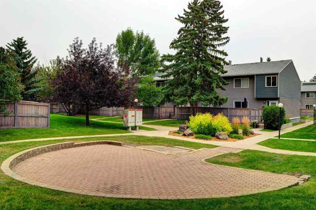 MLS® A2254329 - Unit #30 219 90 Avenue SE in Acadia Calgary, Residential