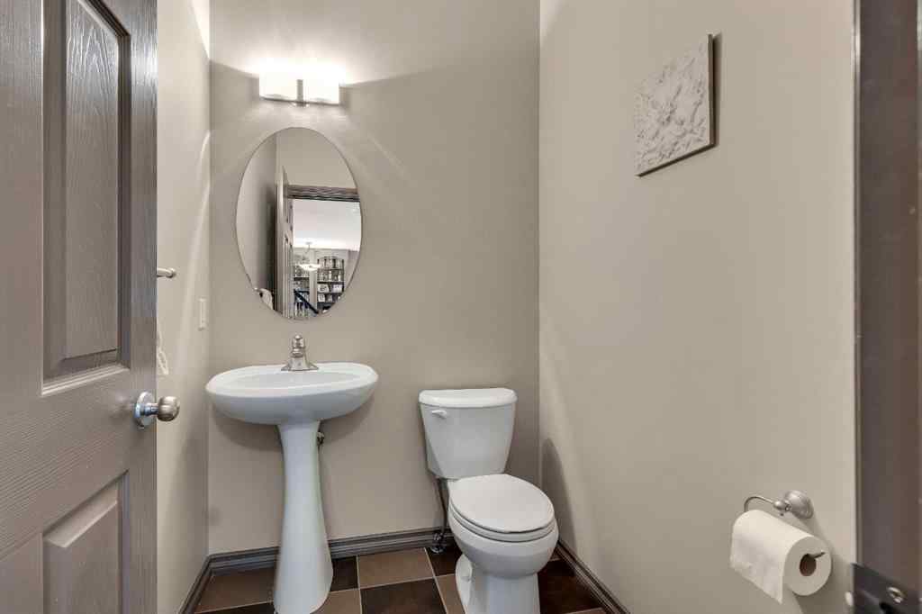MLS® A2254330 - 943 Bayside Drive SW in Bayside Airdrie, Residential