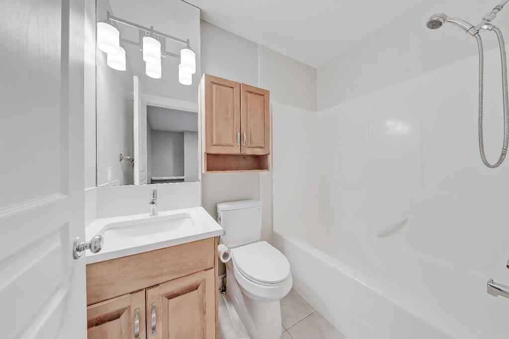 MLS® A2254331 - Unit #1 512 56 Avenue SW in Windsor Park Calgary, Residential