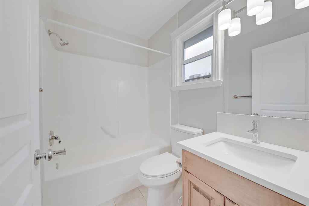 MLS® A2254331 - Unit #1 512 56 Avenue SW in Windsor Park Calgary, Residential