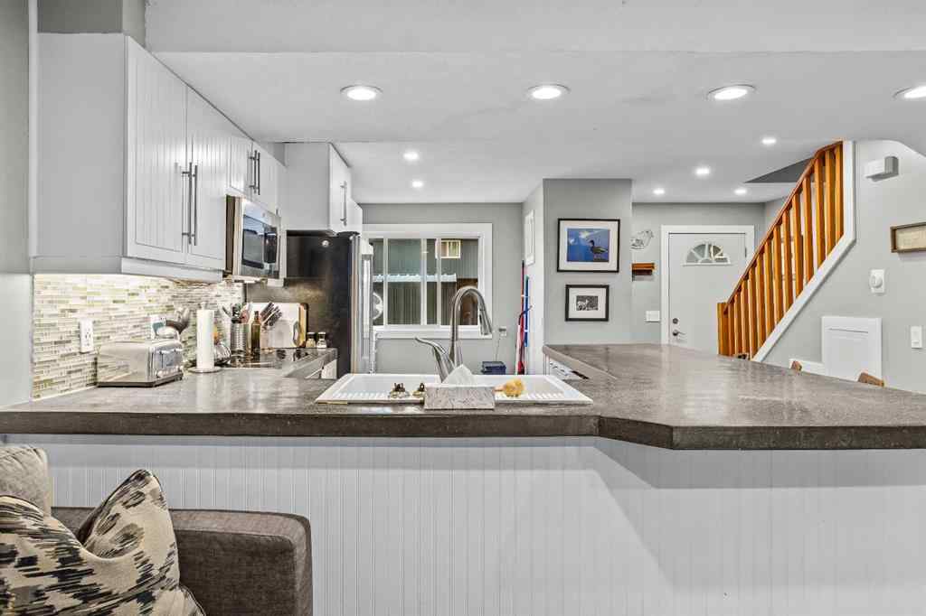 MLS® A2254332 - Unit #16 1530 7 Avenue  in Lions Park Canmore, Residential