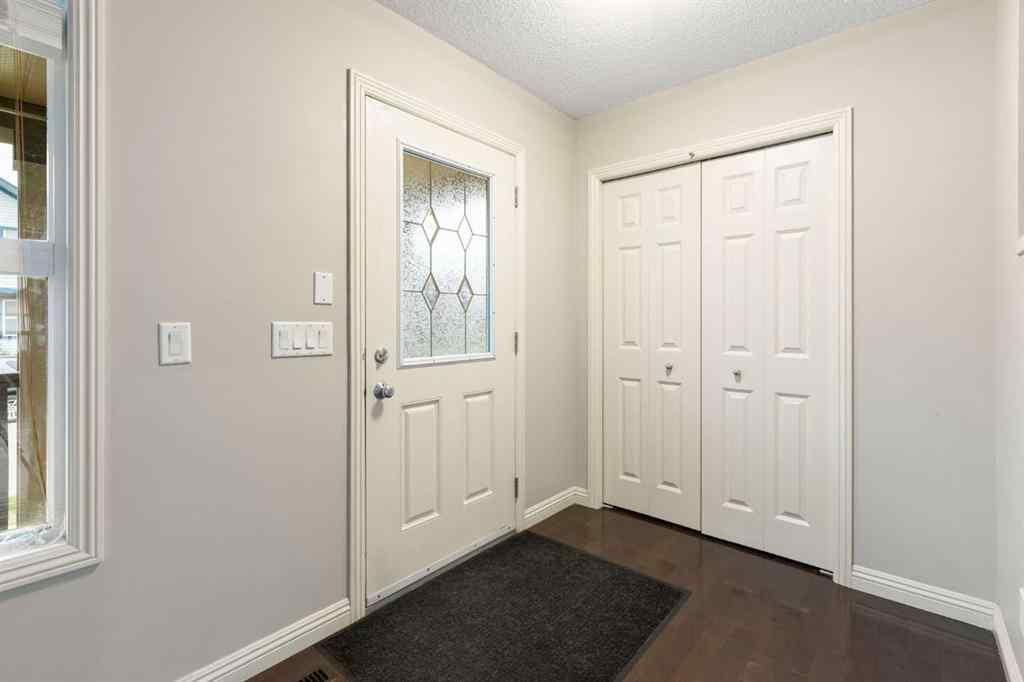 MLS® A2254333 - 221 Prestwick Terrace SE in McKenzie Towne Calgary, Residential