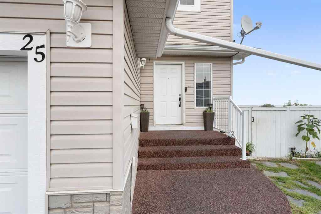 MLS® A2254335 - Unit #25 309 3 Avenue  in NONE Irricana, Residential