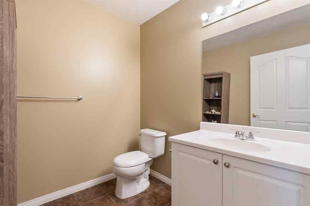 MLS® A2254335 - Unit #25 309 3 Avenue  in NONE Irricana, Residential