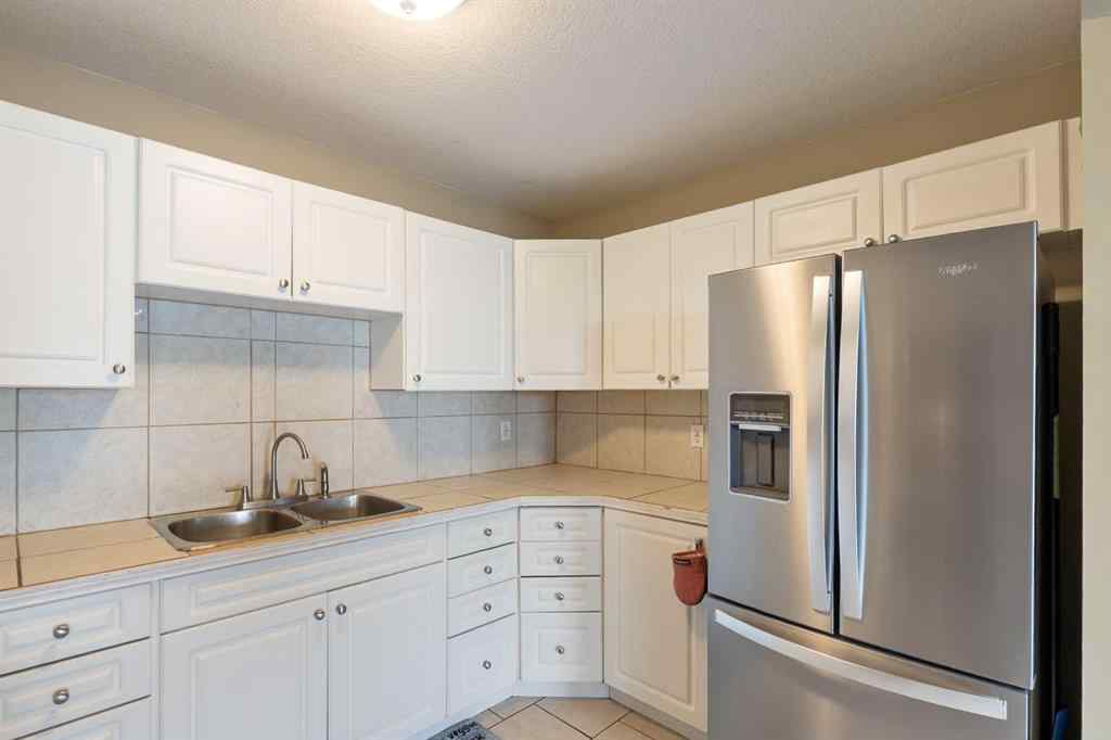 MLS® A2254335 - Unit #25 309 3 Avenue  in NONE Irricana, Residential