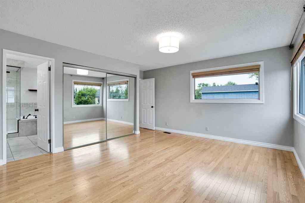 MLS® A2254337 - 524 21 Avenue NW in Mount Pleasant Calgary, Residential