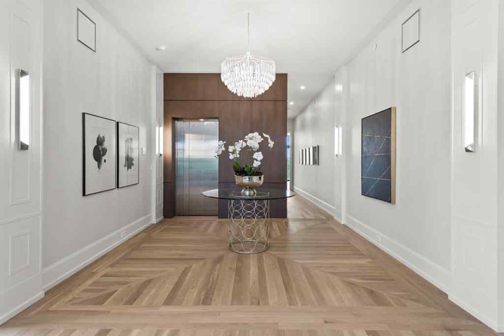 MLS® A2254340 - Unit #A 4120 1A Street SW in Parkhill Calgary, Residential