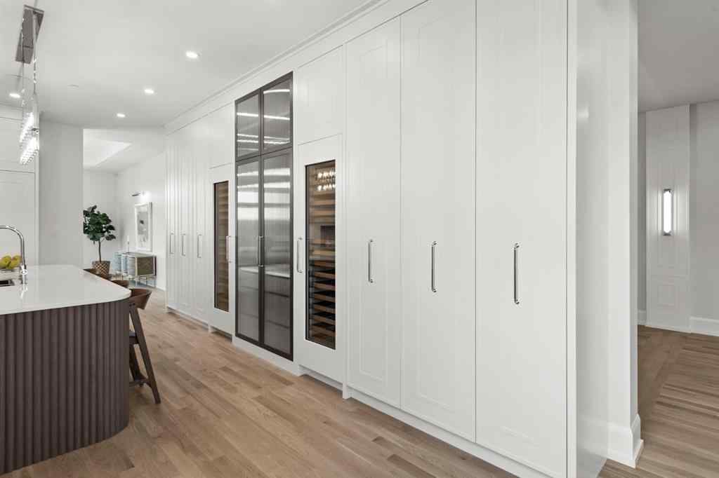 MLS® A2254340 - Unit #A 4120 1A Street SW in Parkhill Calgary, Residential