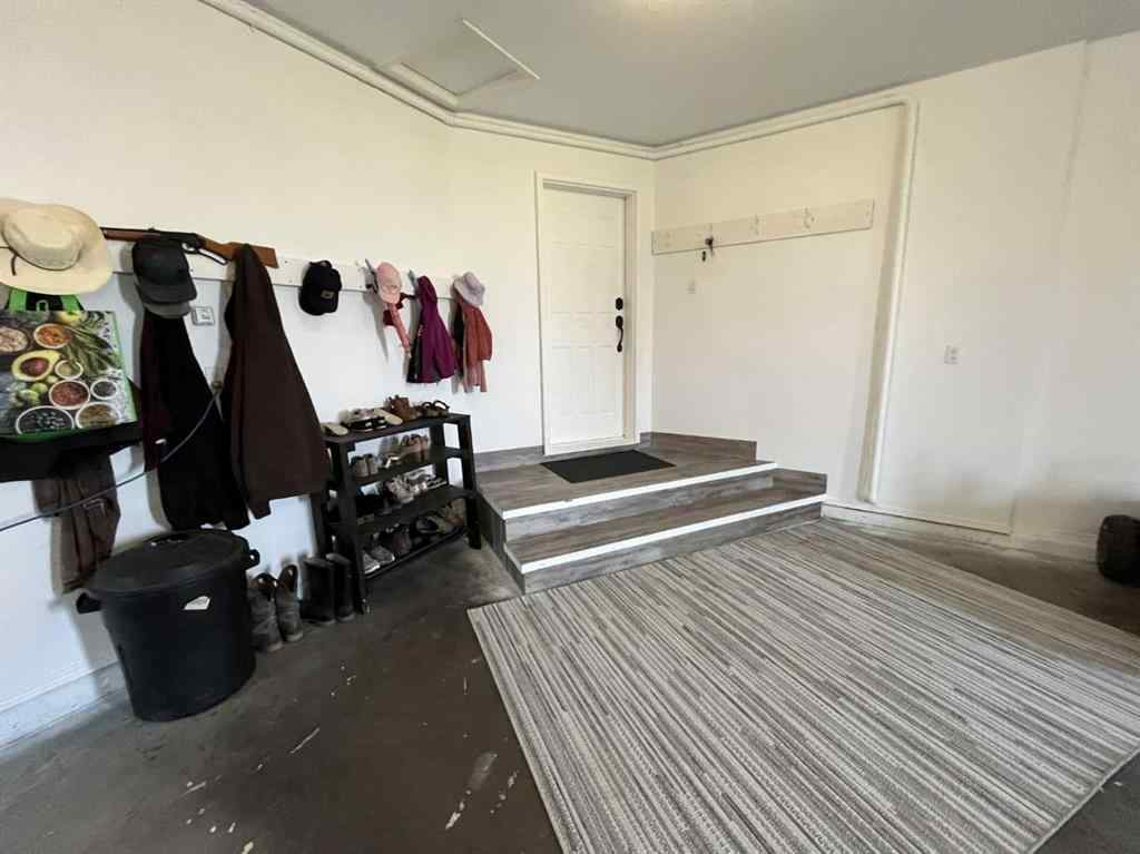 MLS® A2254344 - 145040 RGE RD 181   in NONE Enchant, Residential