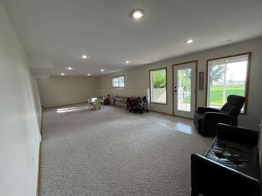 MLS® A2254344 - 145040 RGE RD 181   in NONE Enchant, Residential