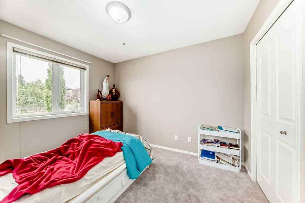 MLS® A2254347 - 103 Sienna Park Heath SW in Signal Hill Calgary, Residential