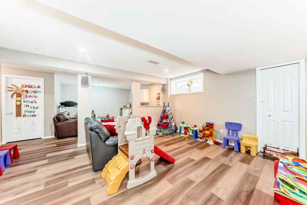 MLS® A2254347 - 103 Sienna Park Heath SW in Signal Hill Calgary, Residential